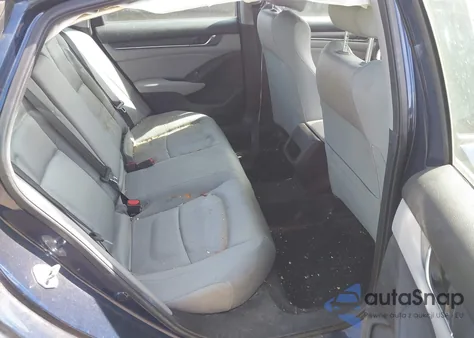 2018 Honda Accord Lx z USA, uszkodzony, nr VIN 1HGCV1F11JA014779